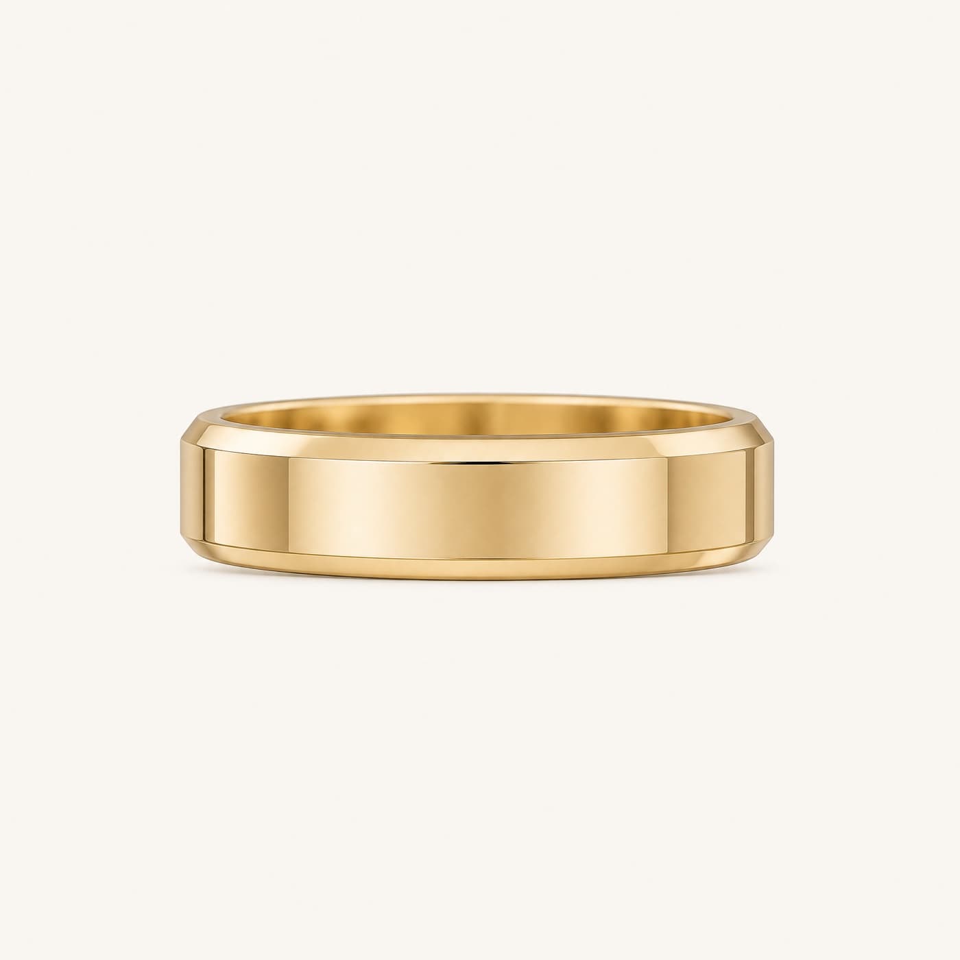 Bevelled Edge Band 5 mm — 18ct